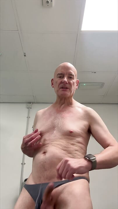 (Yet) Another gym show off