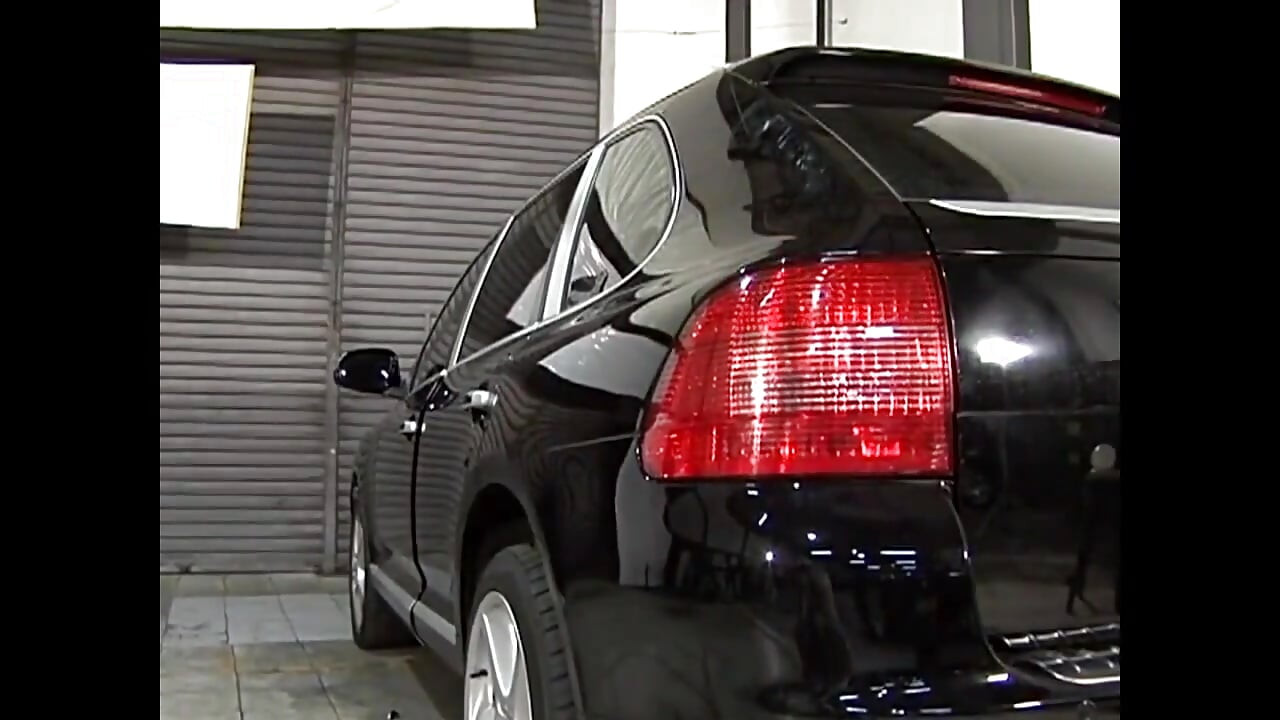 สาวสวยนมสวยถึงจุดสุดยอดกับควยดําใหญ่ในตูดเธอ