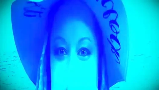 Camp Sissy Boi trainingstag 1 sissy-kitzler gegen den schwanz des echten mannes