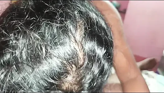 Adik tiri yang lebih tua disepong dan masturbasi sama saudara tirinya sendiri