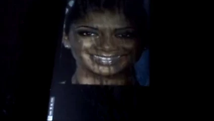 haraç canavar yüz nicole sherzinger