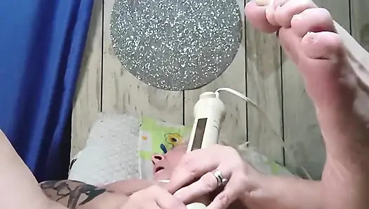 When the Dildos Won't Do She Finds Something Big N Powerful to Fuck