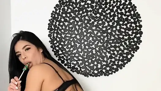 I Like to Experiment with Sex
