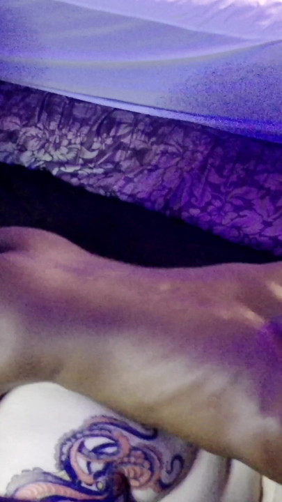 Ia meringankan di luar, Bolehkah saya berbaring dengan abang tiri besar awak? | Klip 3