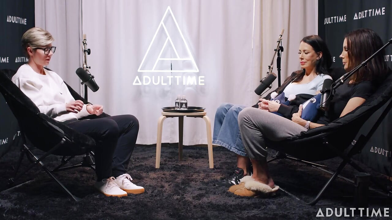 Shay Sights & Reagan Foxx: Twins, the MILF Boom, & Let Me in Too | the Adult Time Podcast