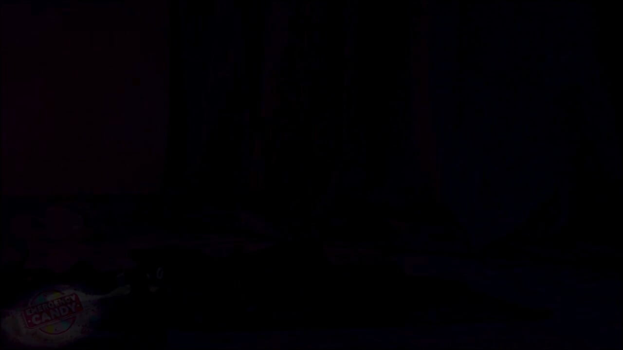 Ich reite meinen BBC-dildo in frischen Absätzen, bis ich den boden, backshots & Squirt-explosion überflute
