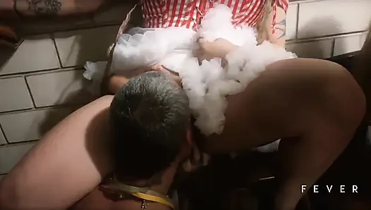 Brezilya'da Fever Films'in Karnaval Orgisi, Şehvetle Dolu Sokaklardan Geldiler.