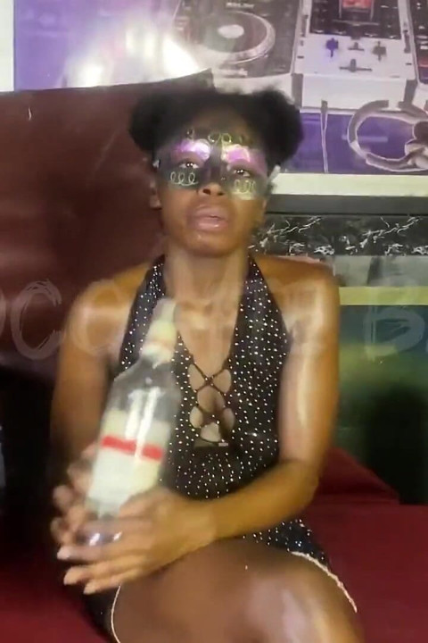 Fuuuukk No Cocks Around to Fill My Hungry Holes. Nothing Here but This Bottle Imma Use It to Get off