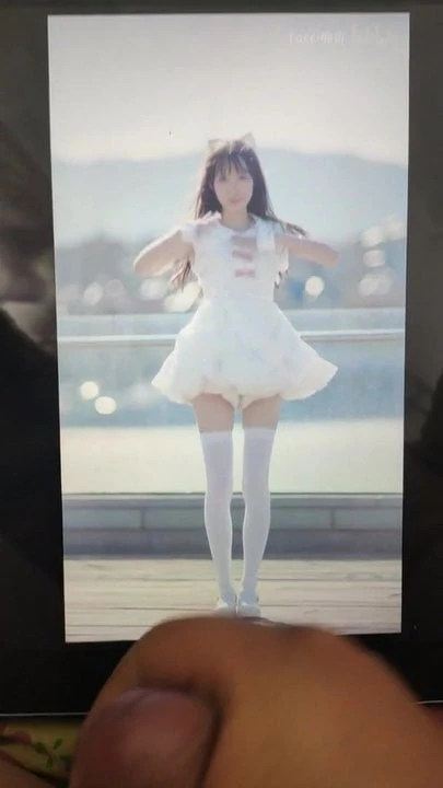 Bilibili upp t cum hyllning 1