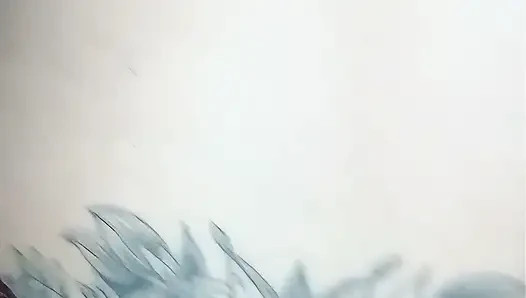 Kalçalarını veren tanga içinde