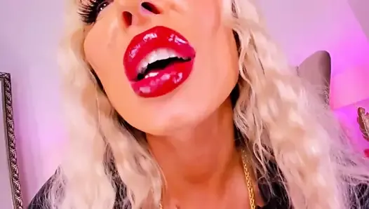 Sexy camgirl com lábios
