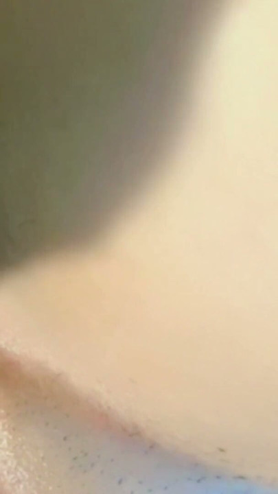 Big ass girl's pussy rubbed by her boyfriend | Clip 1