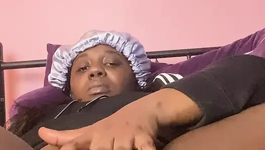 FAT, JUICY, SYMMETRICAL BLACK PUSSY