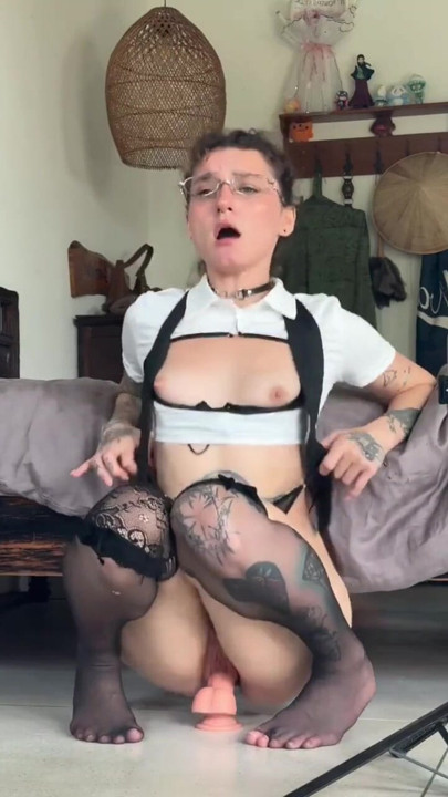 I would give you a Russian lesson, but I'm really busy studying this big dick in my pussy. | Clip 1