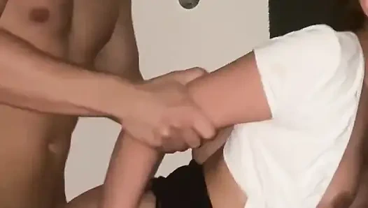 Трахаю Его Крошечную Тинку Сводную Сестру Во Время Семейной Вечеринки