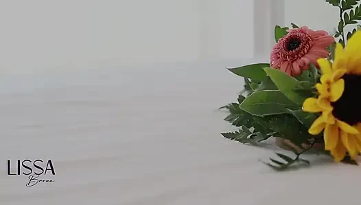 Experten handjob mit seinem schwanz bis er kommt