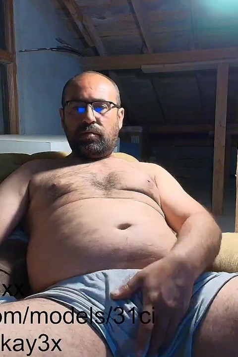 Your Efendin Was on the Air, Bitches