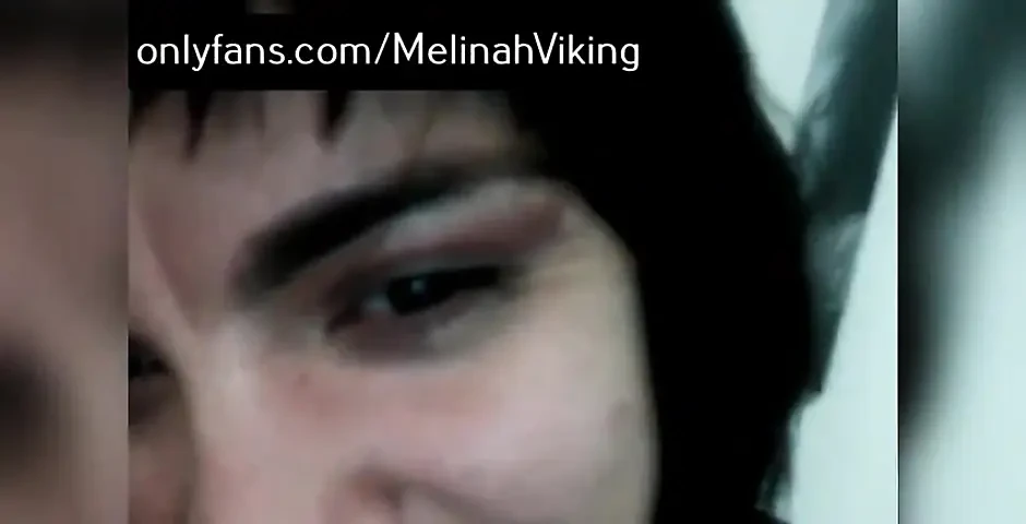 Camshow Closeup