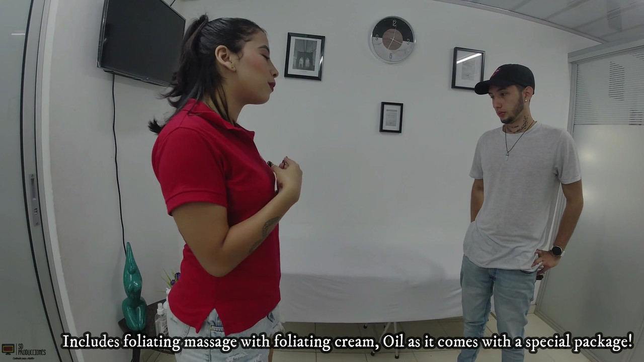 我去了水疗中心，他们为我提供贵宾服务，一次很好的放松性爱 - 西班牙语色情