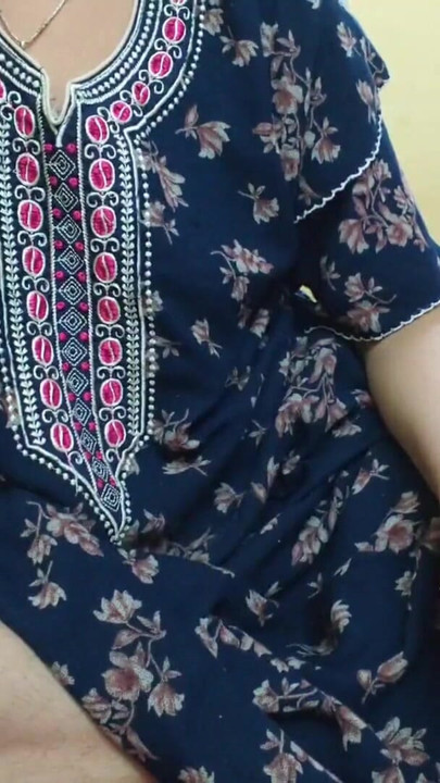 Bhabhi ki chut ki pyash bujhai devar ne chod kar | Clip 1
