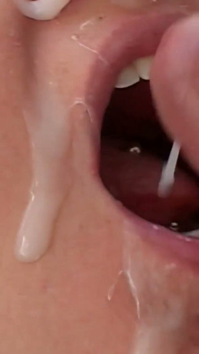 TeenDouble Penetration first time | Clip 3