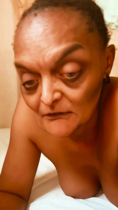 伙子, 我在屁股上操了你的继祖母