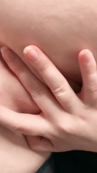 หีแฉะๆของฉันหลังจากน้ําเงี่ยนไหลเยิ้มอยากได้มากกว่านี้ | คลิป 2