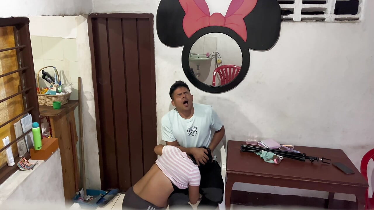 Ostao sam sam kod kuće i iskušenje je pošlo za mnom hahahahahahah