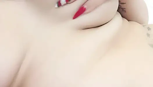 Juicy Masturbation with Moaning and Screaming