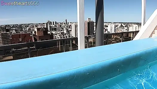 Kira Sweet sucks a dick of atranger