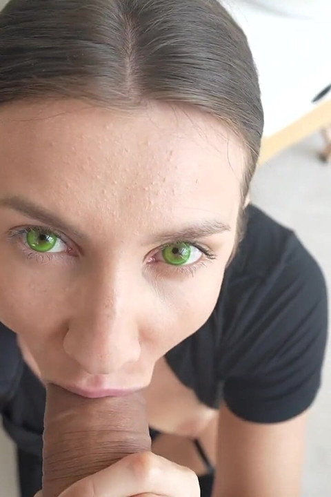 Boquete Profundo, Punheta Oleosa E Facial Em Um Salão De Massagem!