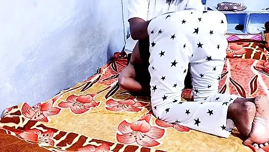 Rekaman seks istri hot india lagi asik nyepong kontol dan toketnya dientot habis-habisan