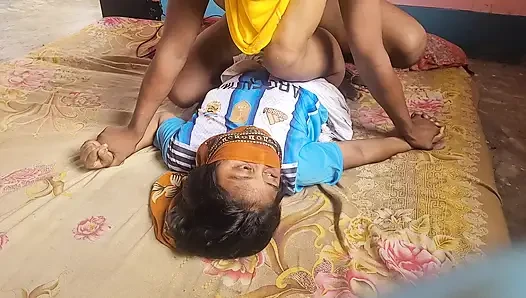 Viral video of a sexy Bangladeshi Argentina supporter wearing a dhoti