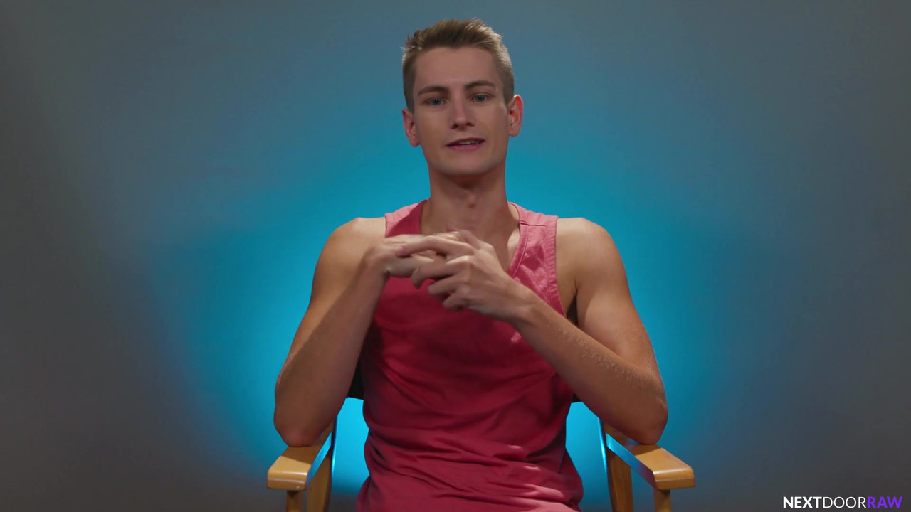 华丽的twnk性感翻转乱搞现实生活中的tatted BF大屁股