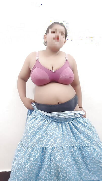 Chica india de la universidad