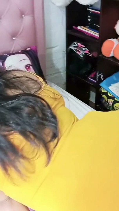 Stepdad Isestoso fucks his stepdaughter | Clip 1