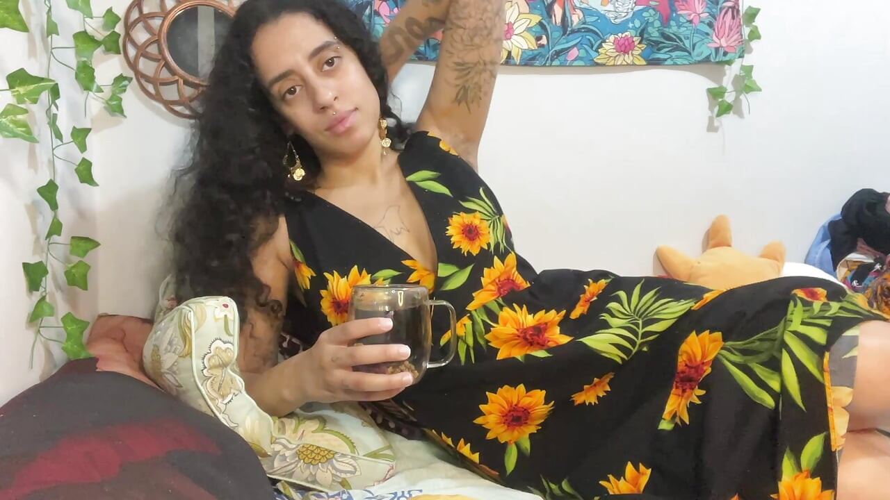 Frukost med den håriga fitta gudinnan