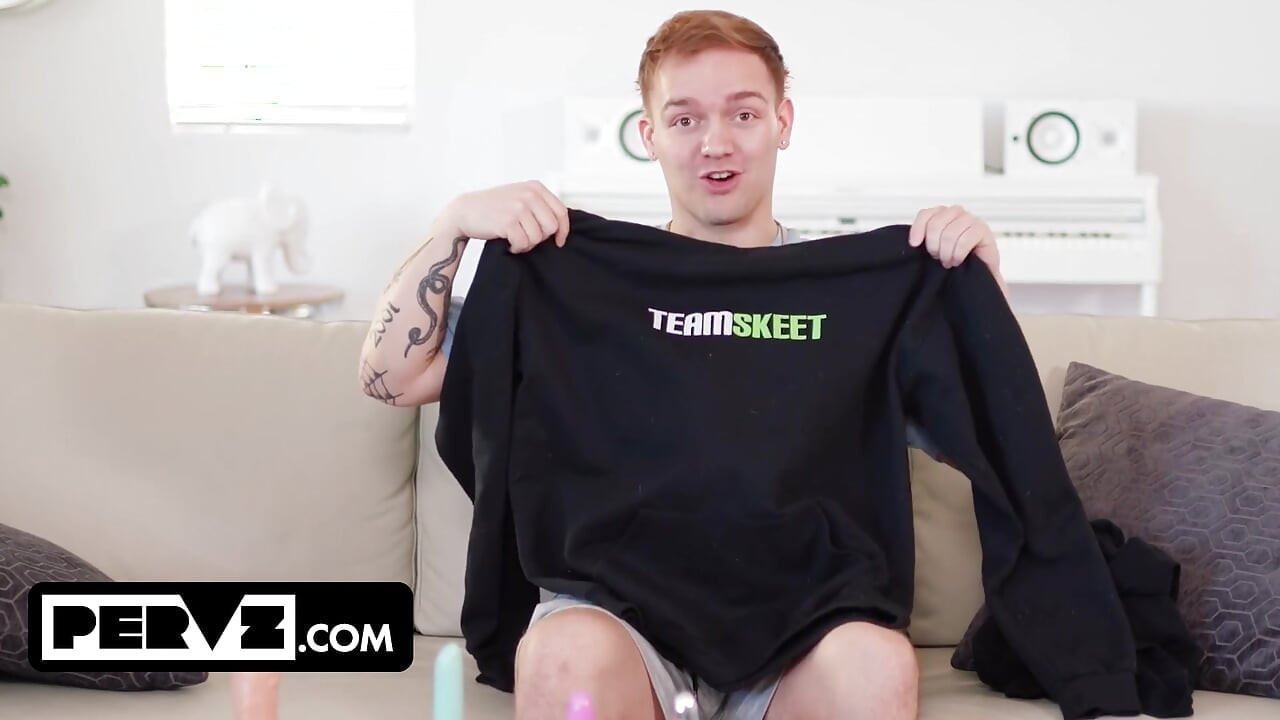 Scarlet Skies Mencabar Joshua Untuk Membuatkannya Pancutan Mani Dalam Permainan Fantasi Tapout Berwap