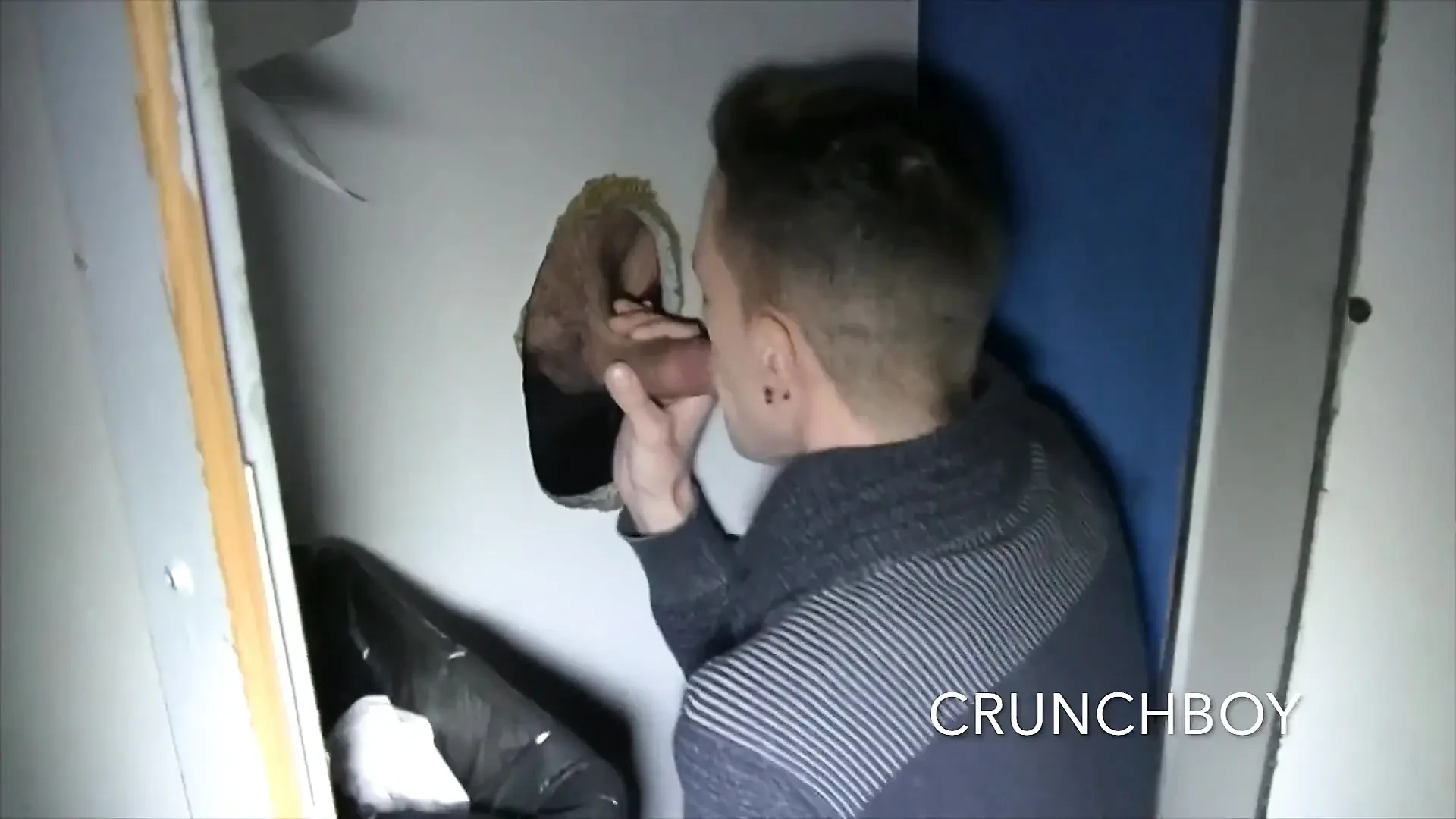 2153 Gay Sucking Staight in Glory Holes