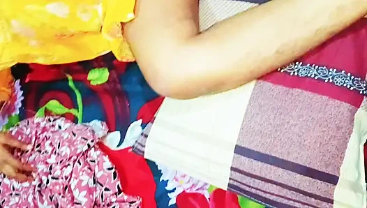 Hintli baldızın sıkı amcık sikişme pozisyonu ve net Hintçe ses indian_viral_videos