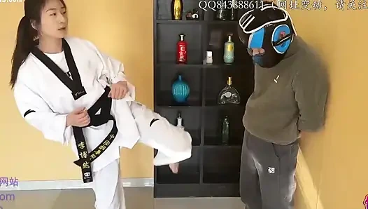 176cm, 78kg Karate Girlfriend Powerful Kick, Round 1