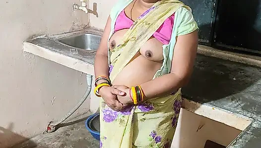 Индийская домохозяйка соседского паренька