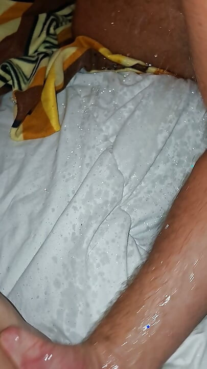 Elle gicle comme une fontaine