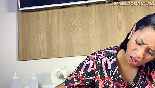 Schwer Organische Körperspannung - Wunderschöne Latina Echte Massage & Happy End