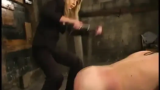 Janay ve Köle