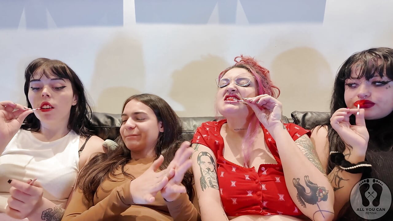 Four Girls Lollipop Chewing Gum Fetish Kissing Licking