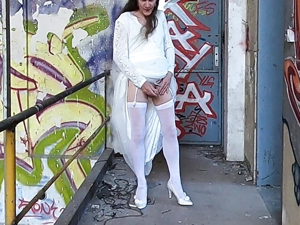 Novia se desnuda