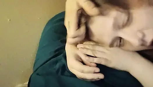 Kalis suka banget sama bayinya