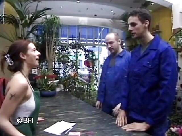 Super horny flower girl