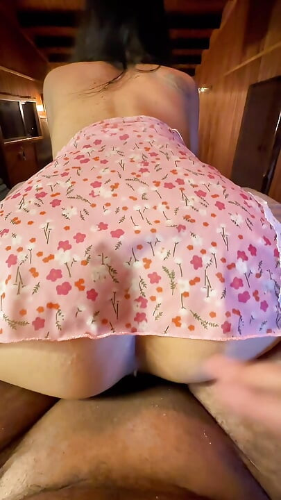 ερασιτεχνικό ζευγάρι Χιλιανών. Νυχτερινό πρωκτικό σεξ στην καμπίνα